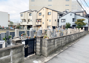 大阪市鶴見区にある焼野墓地の写真